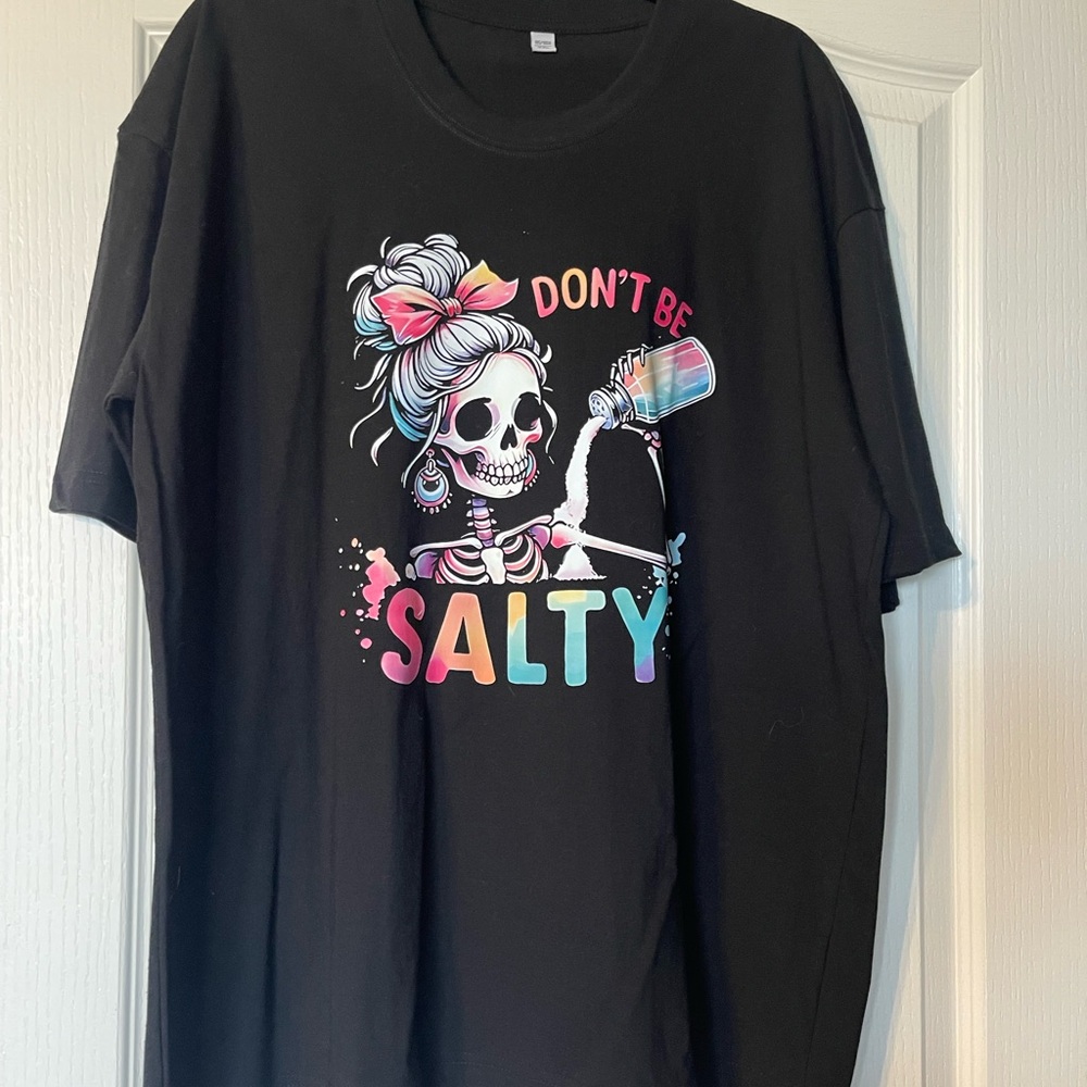 Don't Be Salty Graphic Tee - Black